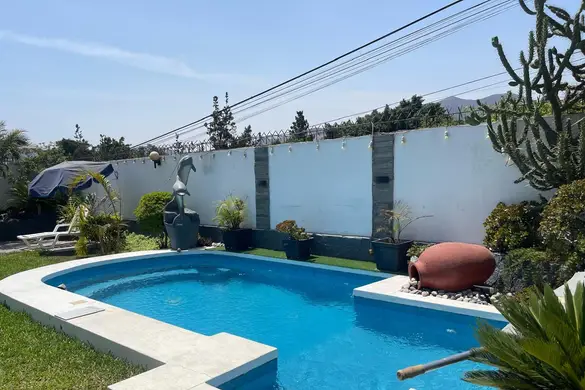 Casa de 6 habitaciones, Lima · Venta Casa  en La Molina