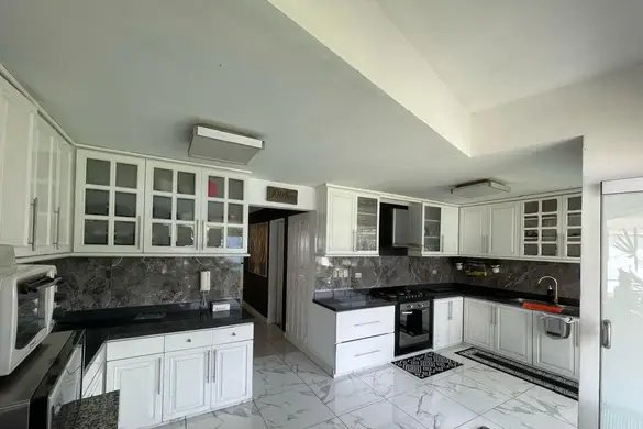 Casa de 6 habitaciones, Lima · Venta Casa  en