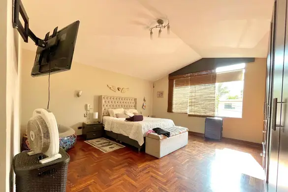 Casa de 5 habitaciones, Lima · Venta Casa  en