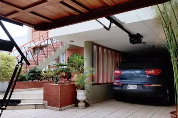 Casa de 4 habitaciones, Lima · Venta Casa  en Miraflores